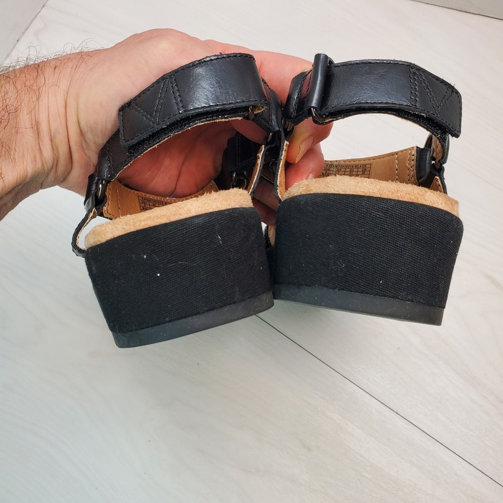 Vionic Kayan Black Leather Orthotic Platform Sandals Womens 9 Ergonomic Gorpcore - Picture 5 of 6